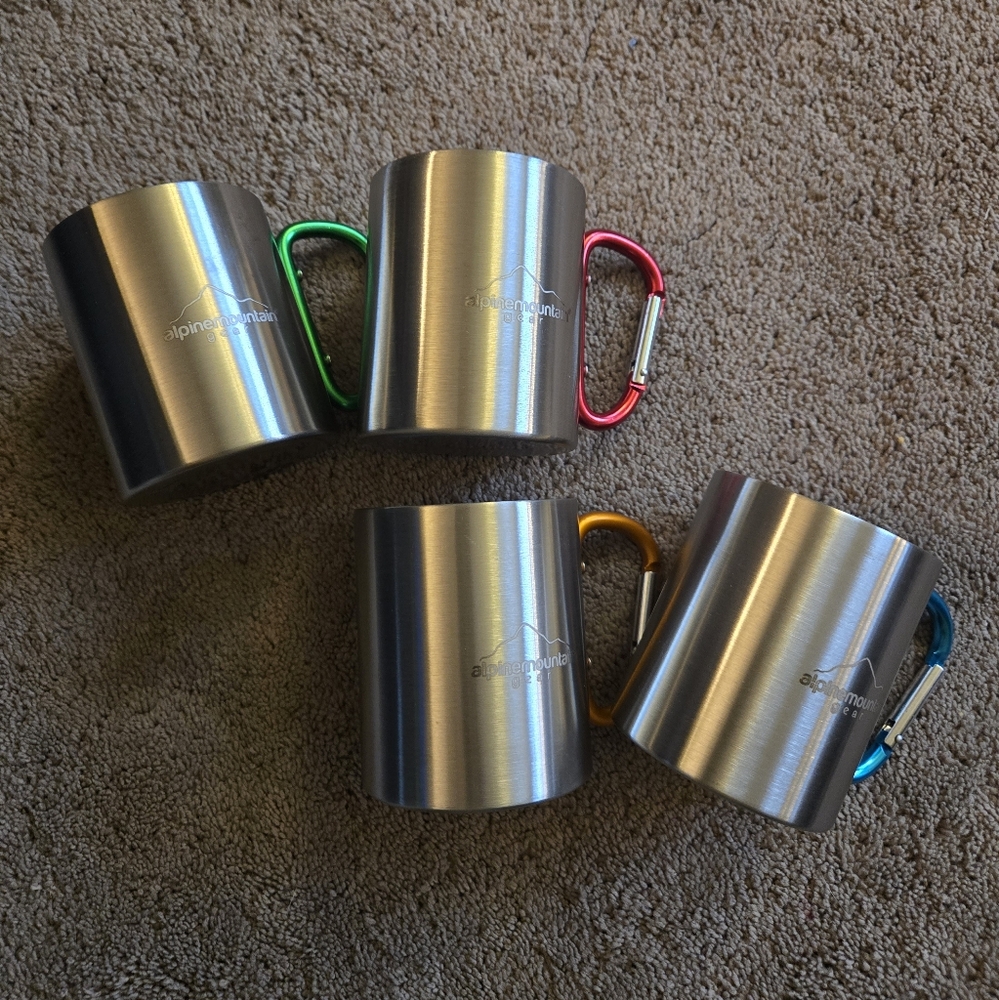 AlpineMountain Gear 4-piece Stainless Steel Mug Set - Carabiner Handles